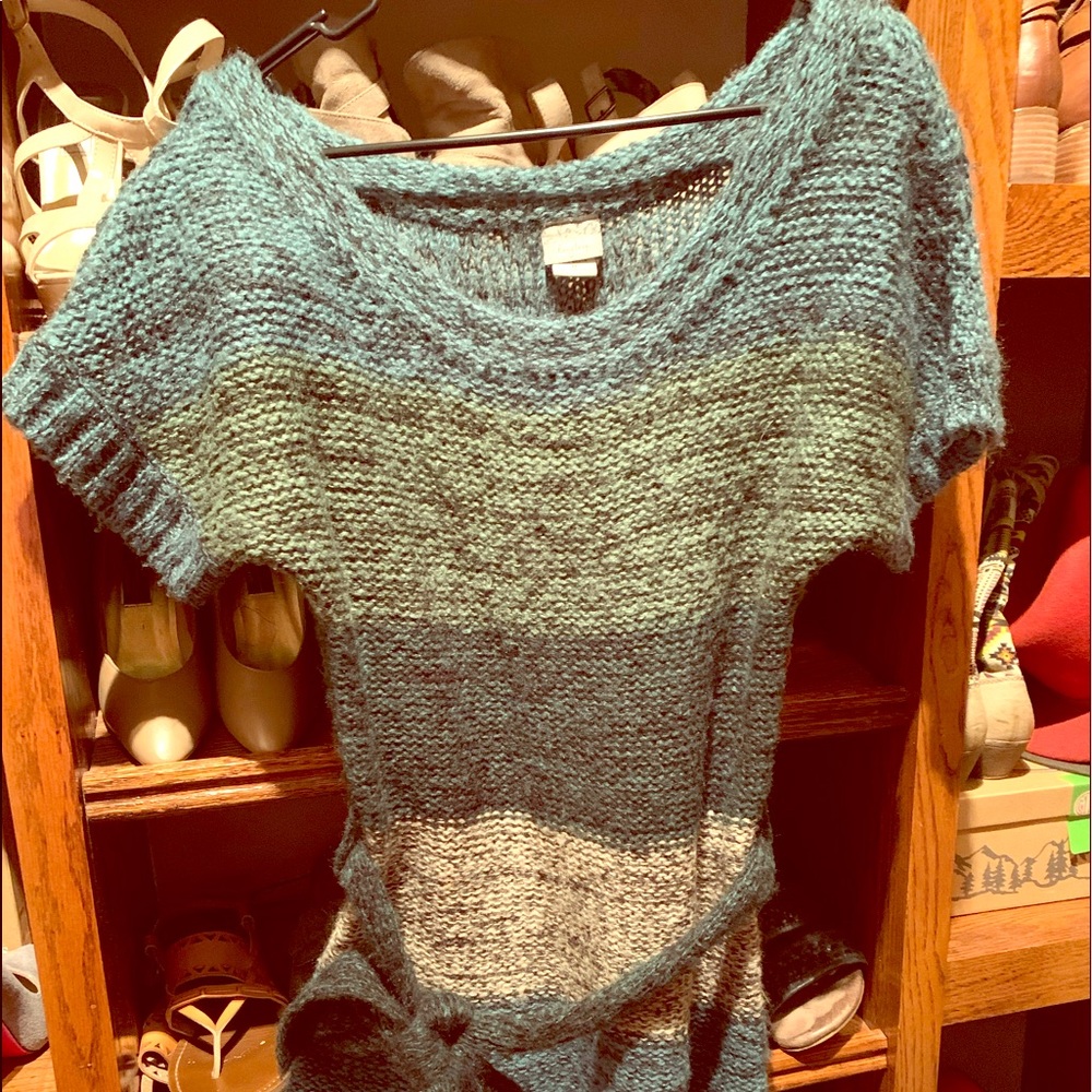 Short Sleeve Sweater